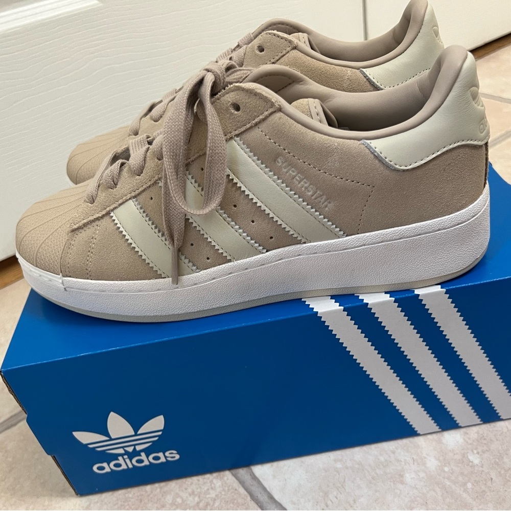 Adidas Superstar XLG Shoes - Wonder Beige / Cloud White / Size: 9.5 - Picture 5 of 7